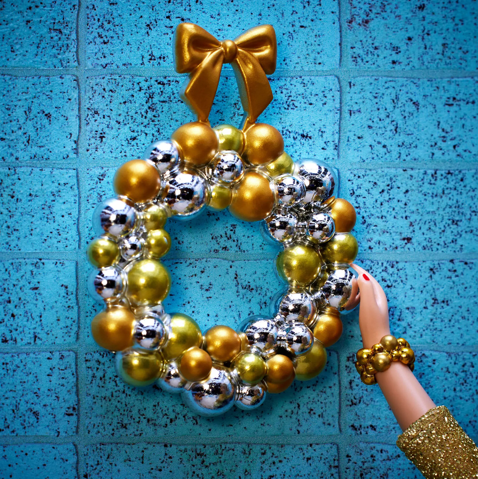 12 Days of Christmas Barbie Doll and Accessories