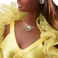 1977 Superstar Christie Barbie Doll