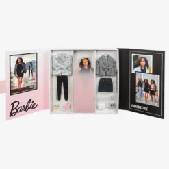 Barbie @BarbieStyle Doll 3