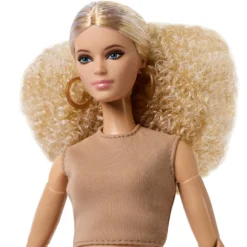 Barbie Basics 2026 Neutrals Series, Model 07