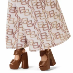 Barbie Basics 2026 Neutrals Series, Model 07
