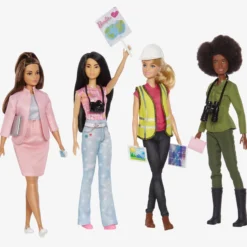 Barbie Eco-Leadership Team (2022 Career of the Year Four Doll Set)
