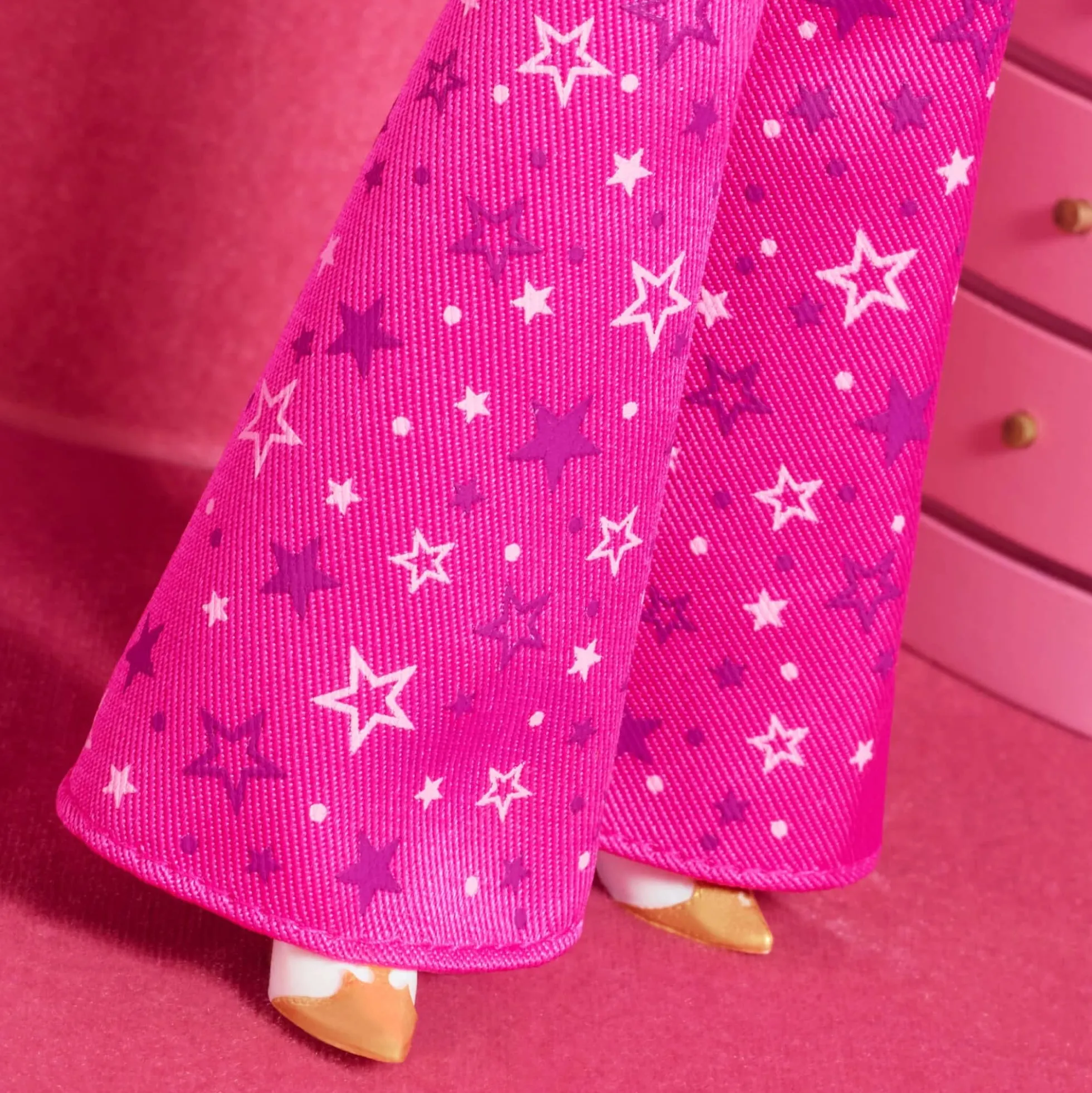 Barbie in Pink Western Outfit – Barbie The Movie
