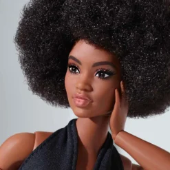 Barbie Looks Doll (Curvy, Brunette)