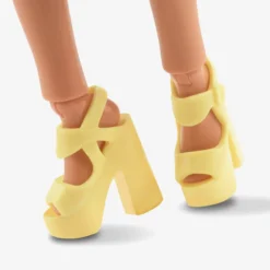Barbie Looks Doll (Petite, Long Brunette Hair)