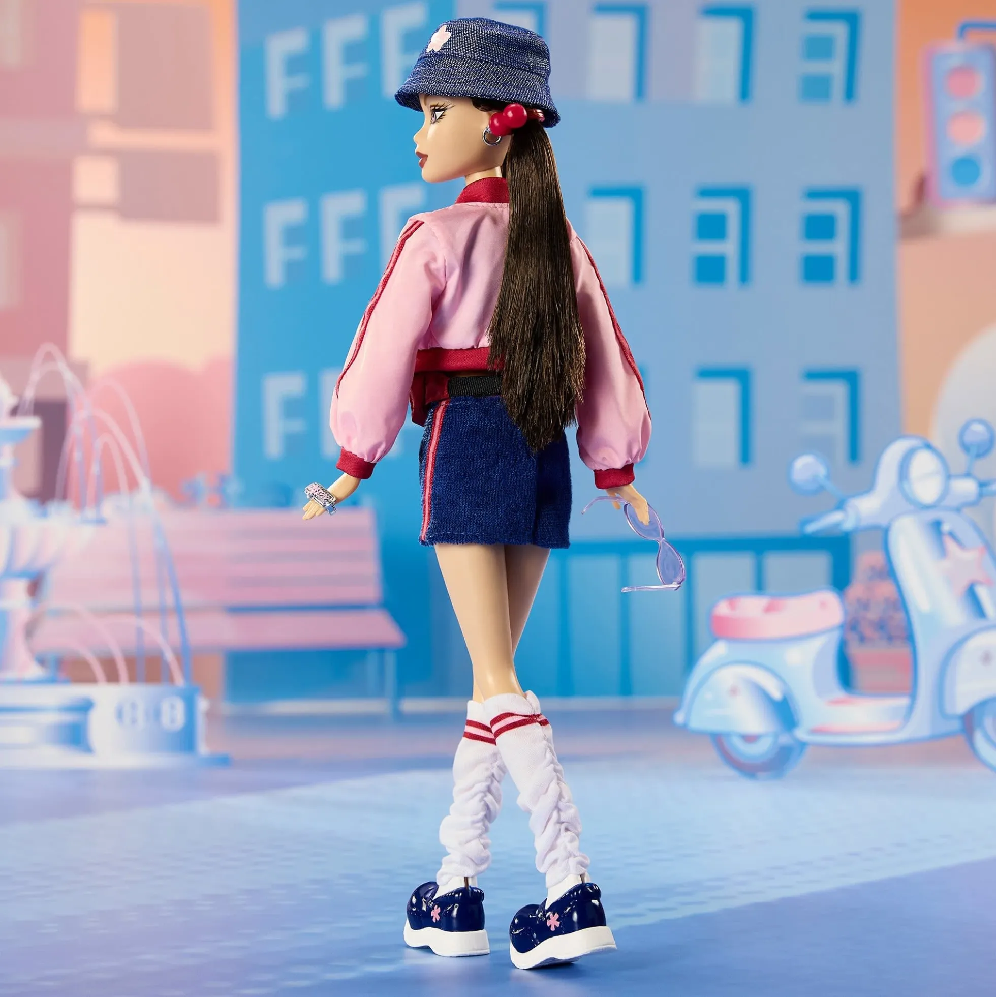Barbie My Scene Nolee Doll
