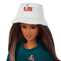 Barbie x Super Bowl Eagles Doll 2