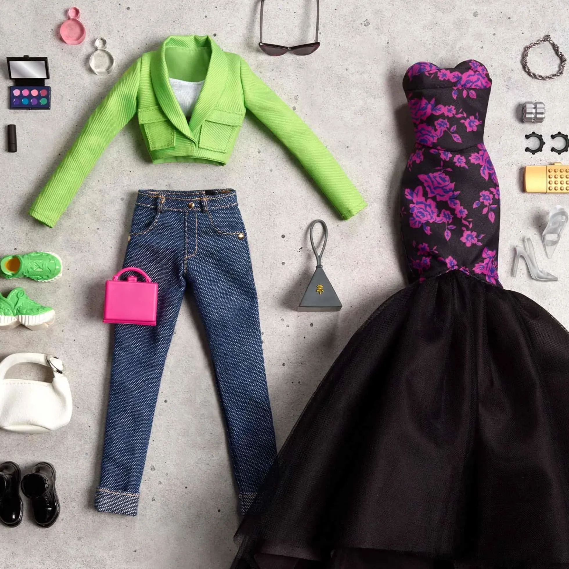 @BarbieStyle Fashion Studio & Doll Set