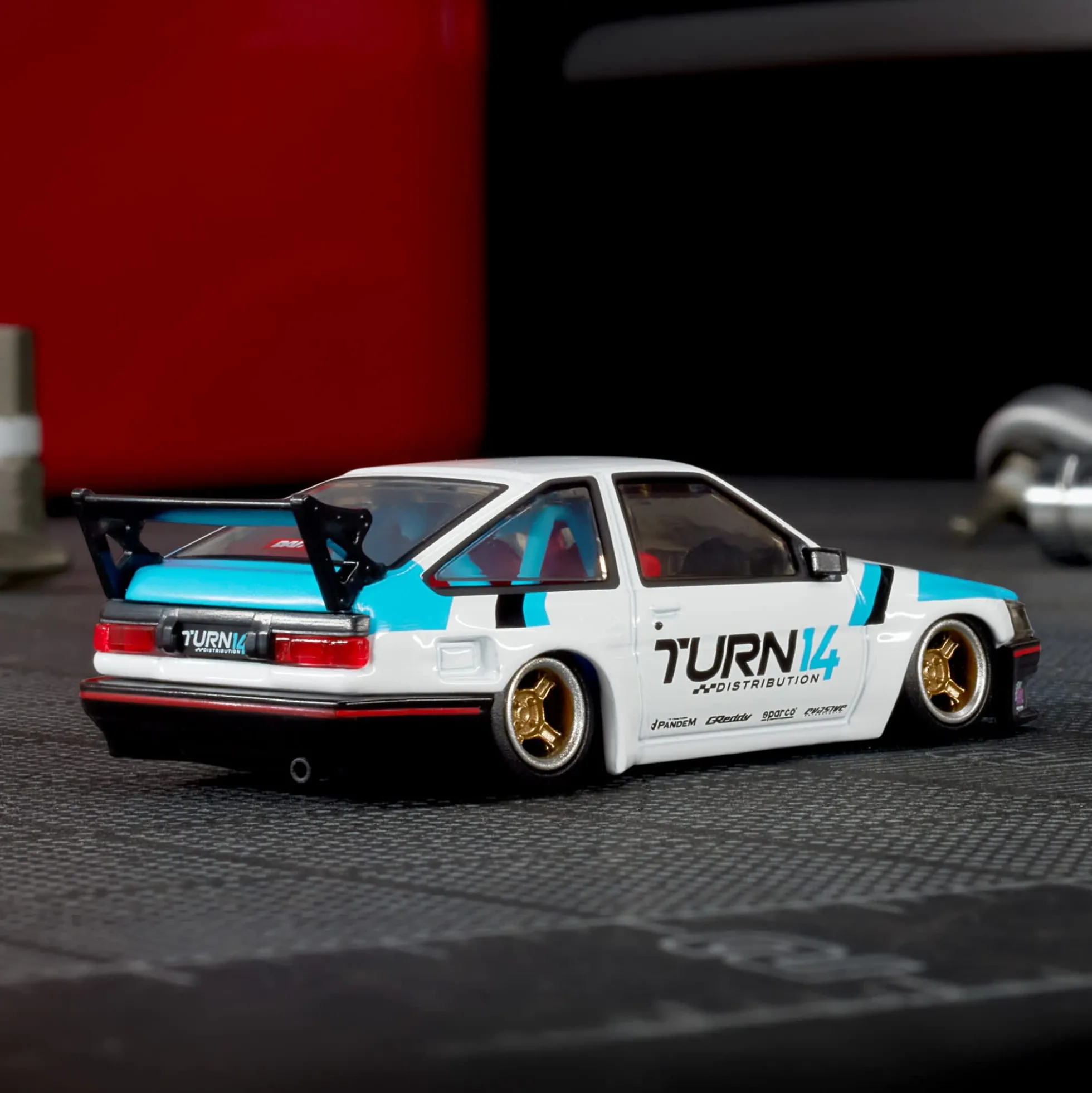 Elite 64 Toyota Corolla Levin (AE86) Custom
