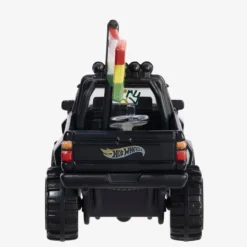 Evan Mock Hot Wheels 1987 Toyota Pickup North Shore Edition