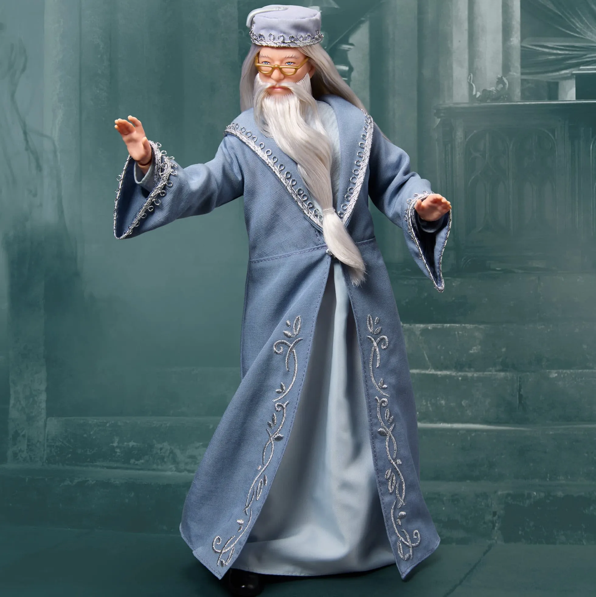 Harry Potter Design Collection – Albus Dumbledore Doll