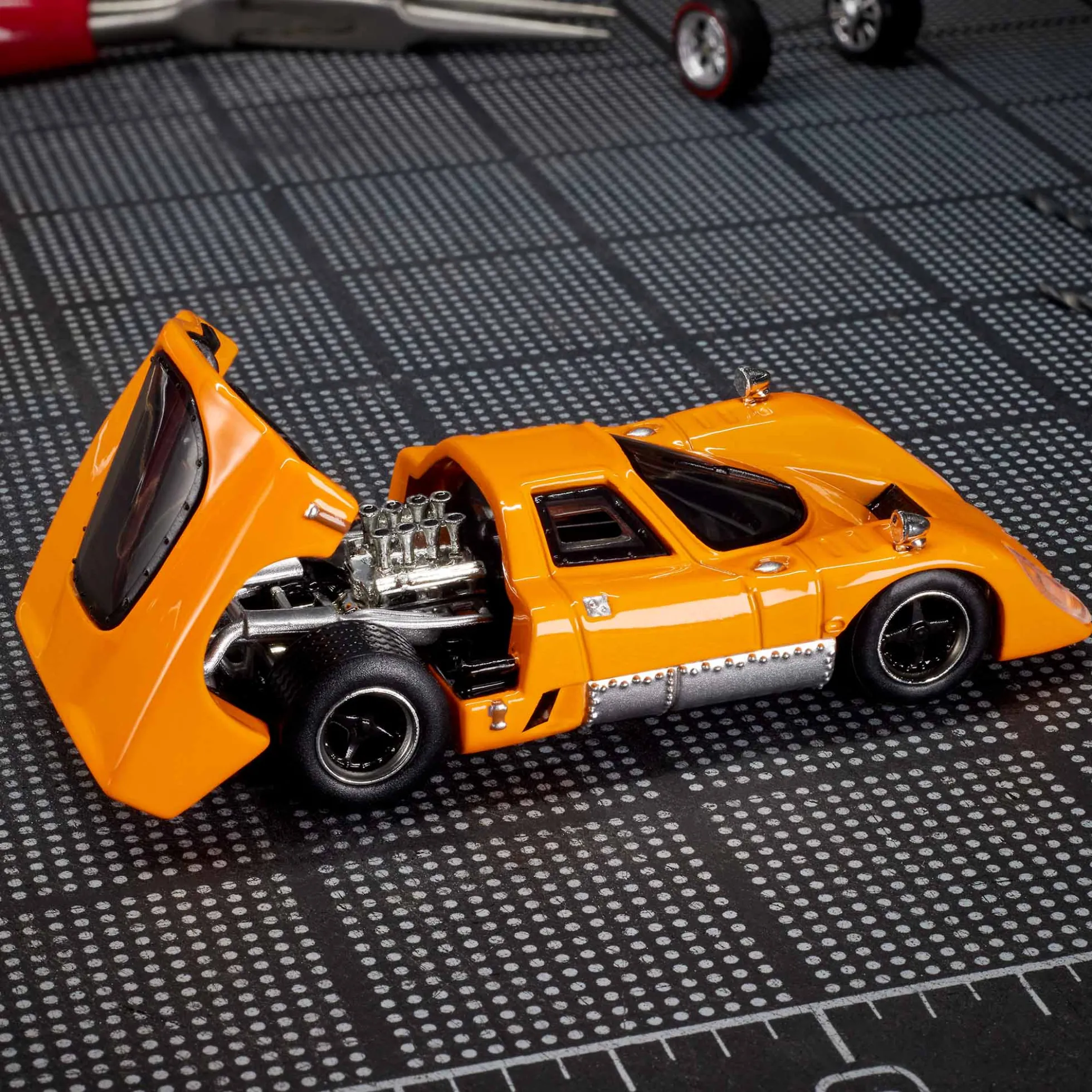 Hot Wheels Elite 64 McLaren M6GT