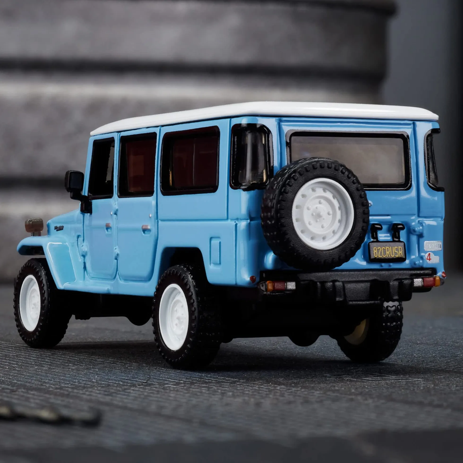 Hot Wheels Elite 64 Mod Shop 1982 Custom Toyota Land Cruiser FJ45 Troopy