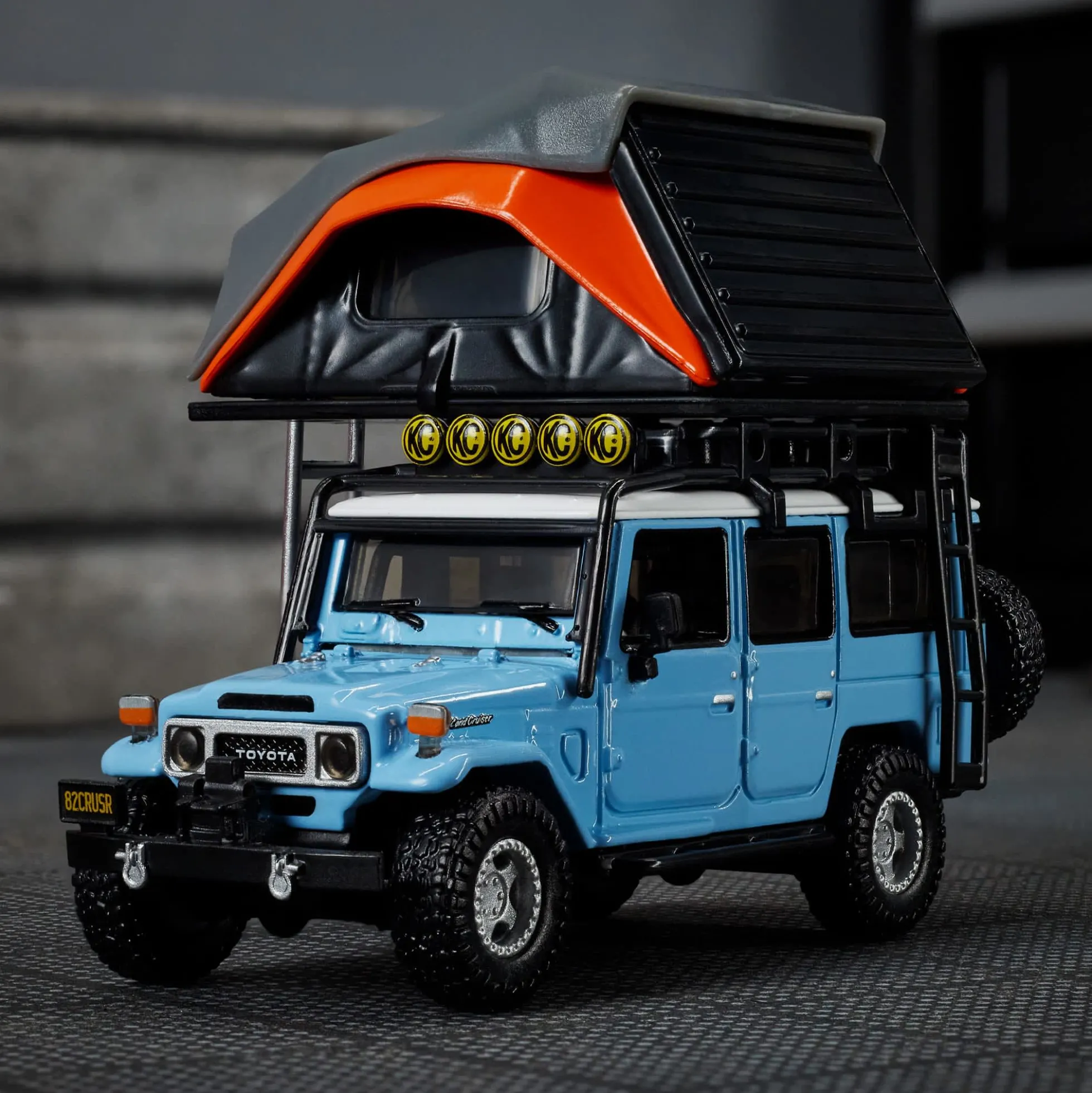Hot Wheels Elite 64 Mod Shop 1982 Custom Toyota Land Cruiser FJ45 Troopy