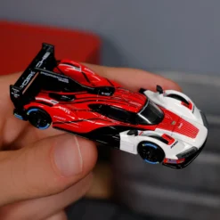 Hot Wheels Elite 64 Porsche 963