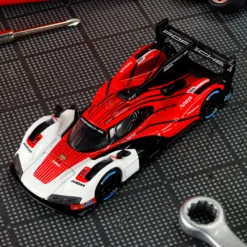 Hot Wheels Elite 64 Porsche 963