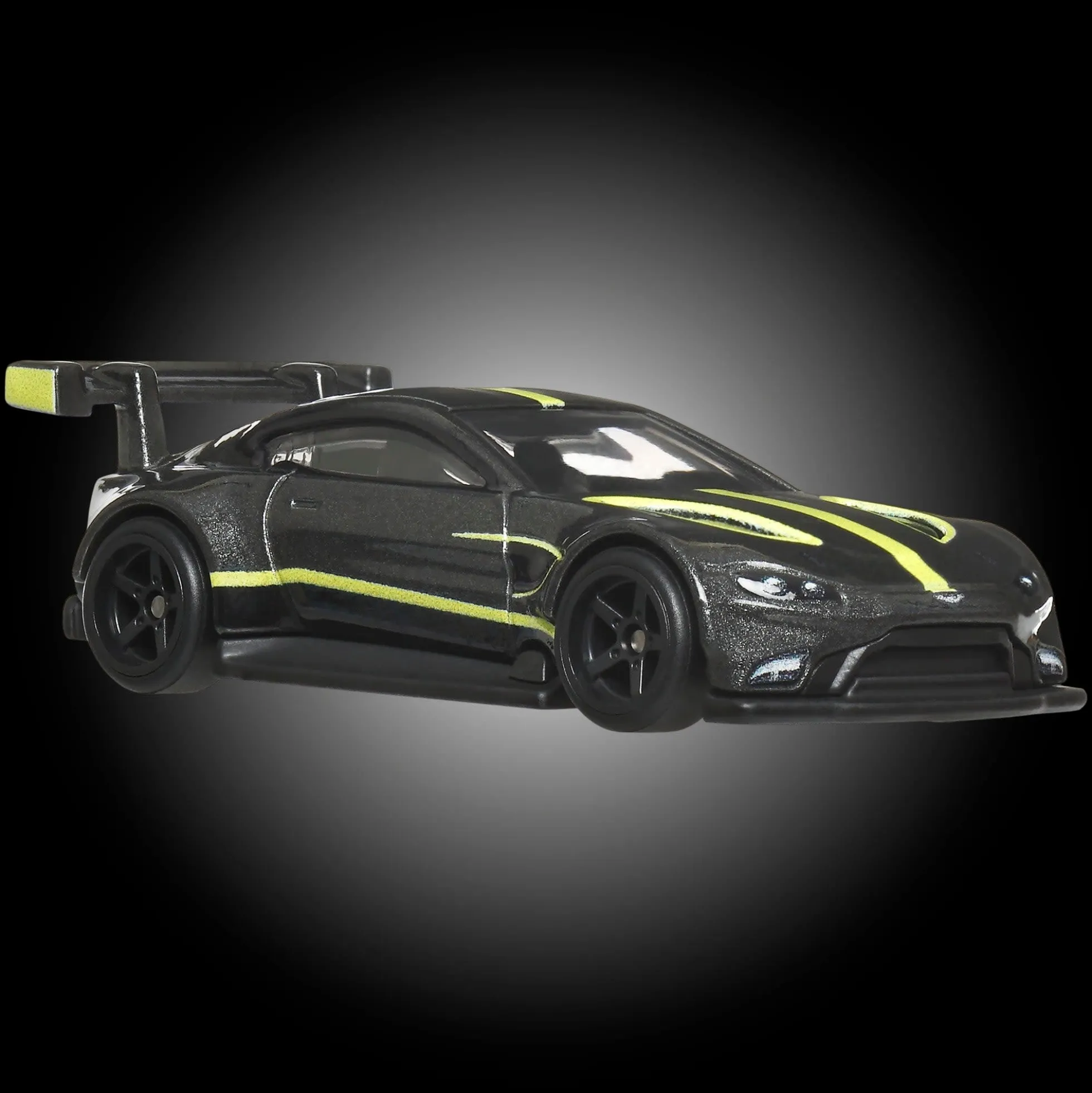 Hot Wheels Premium Car Culture EuroSpeed Aston Martin Vantage GTE