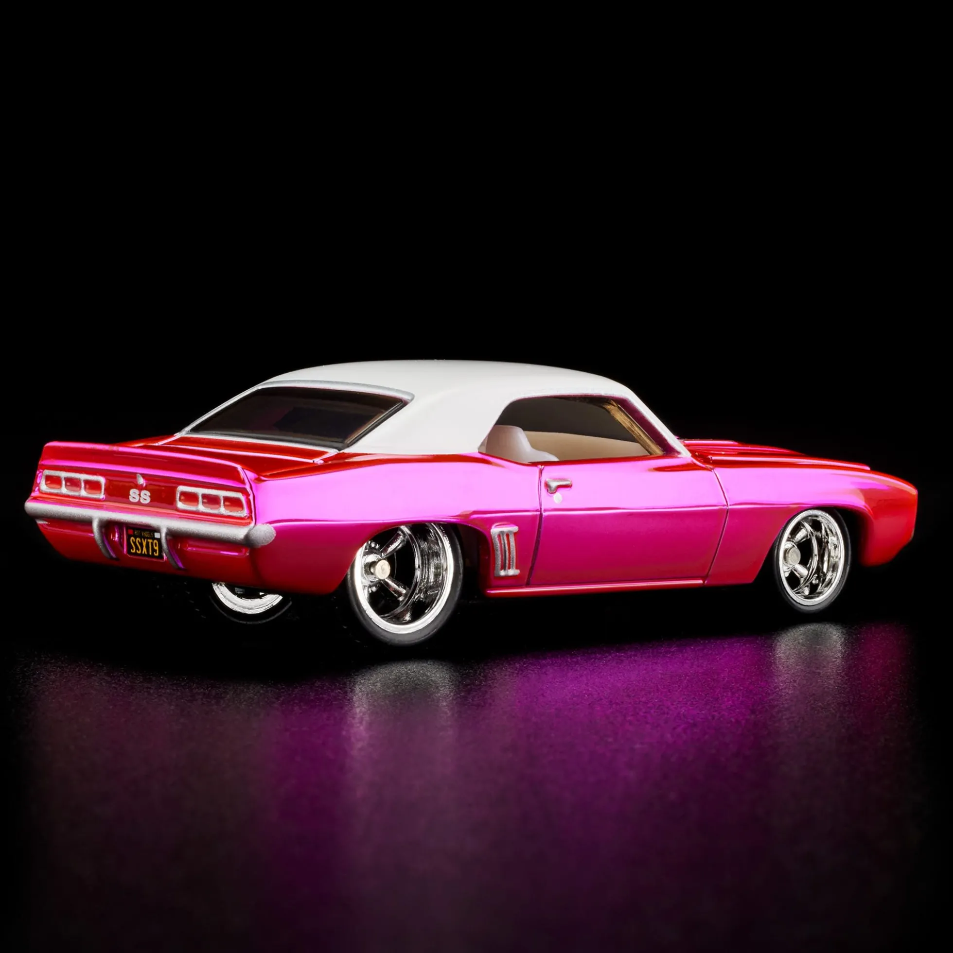 Hot Wheels RLC 1969 Chevy Camaro SS