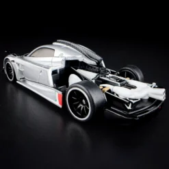 Hot Wheels RLC Exclusive ’21 Pagani Huayra R