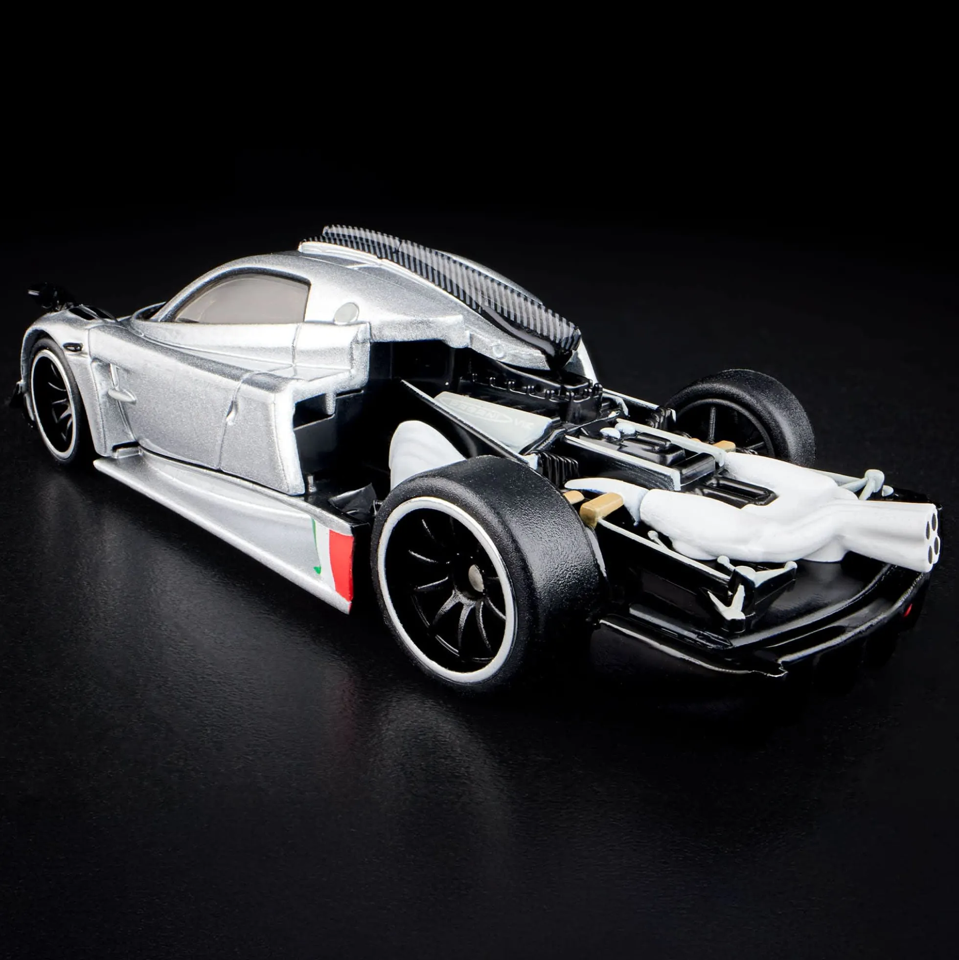 Hot Wheels RLC Exclusive ’21 Pagani Huayra R