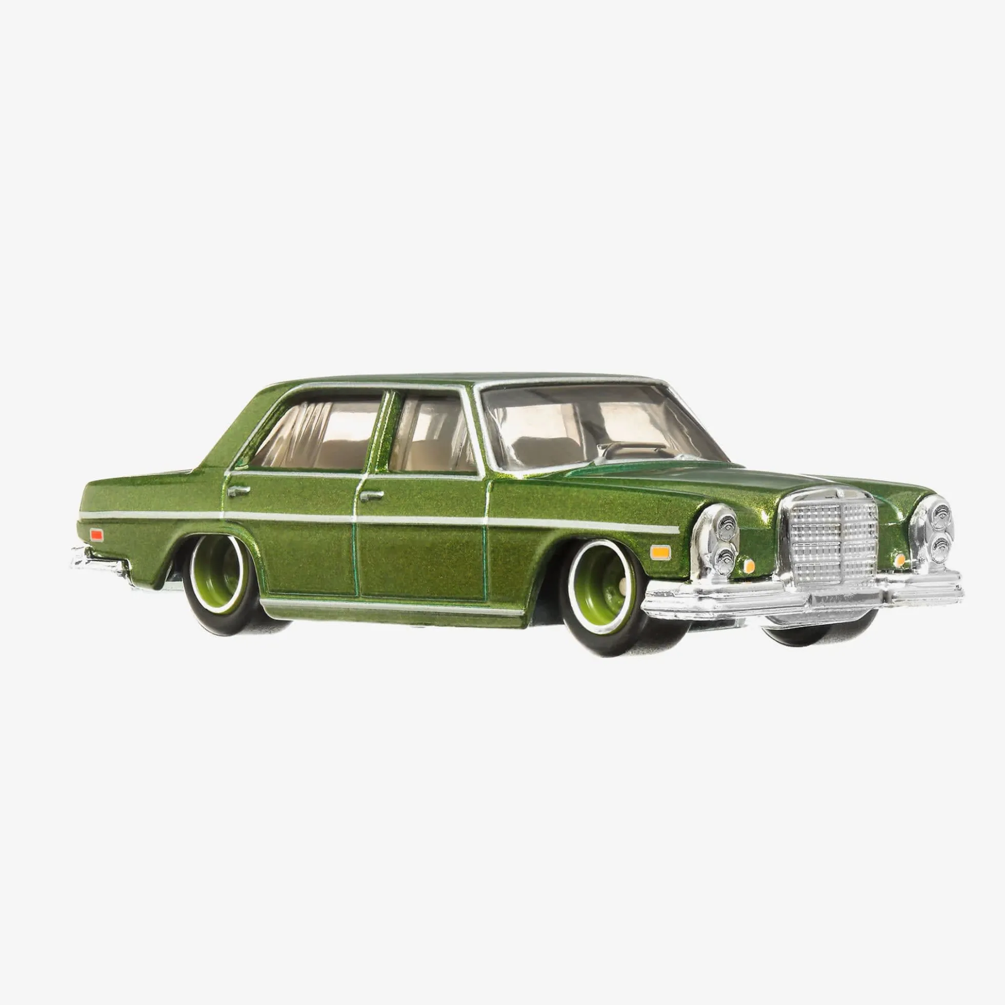 Hot Wheels Car Culture Circuit Legends Vehicles - ‘71 Mercedes-Benz 280 SEL 4.5