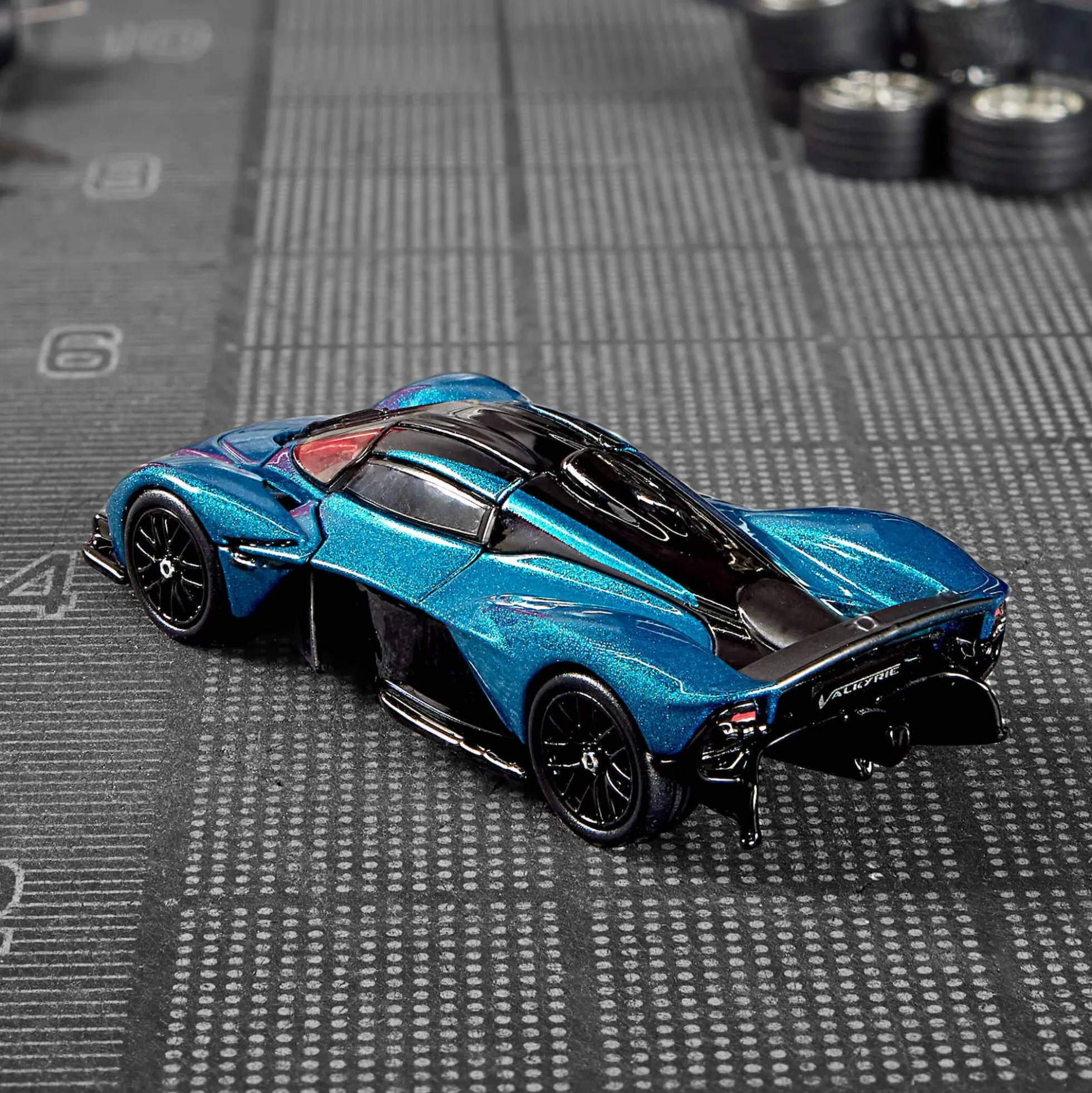 Hot Wheels Elite 64 Aston Martin Valkyrie