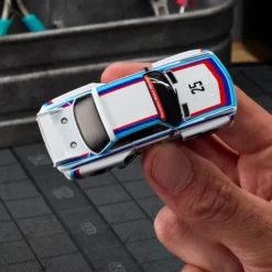 Hot Wheels Elite 64 1975 BMW 3.0 CSL Race