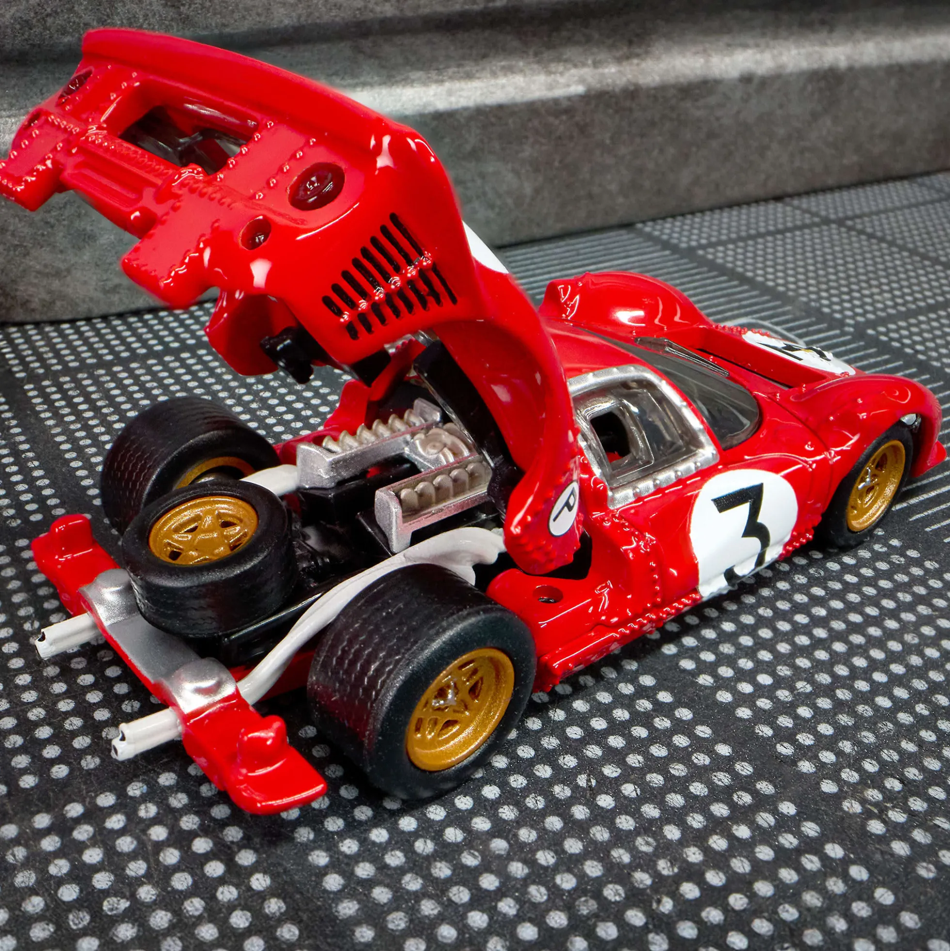 Hot Wheels Elite 64 1967 Ferrari 330 P4