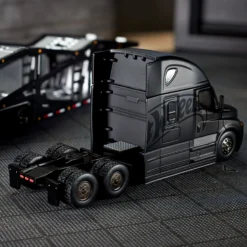 Hot Wheels Elite 64 Freightliner Cascadia