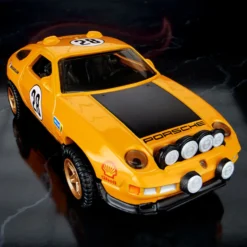 Hot Wheels Elite 64 Porsche 928 Safari