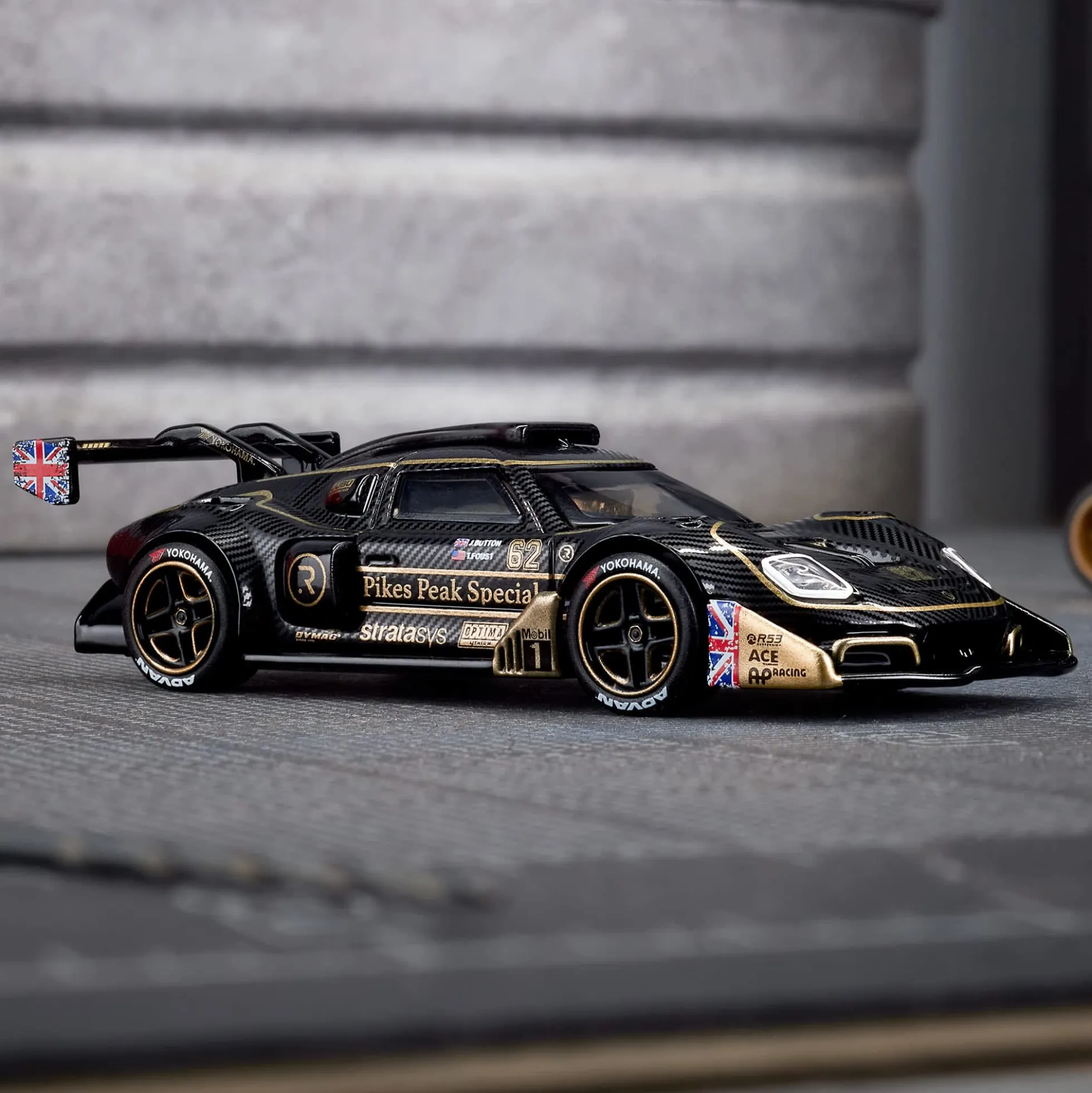 Hot Wheels Elite 64 Radford Type 62-2 Pikes Peak