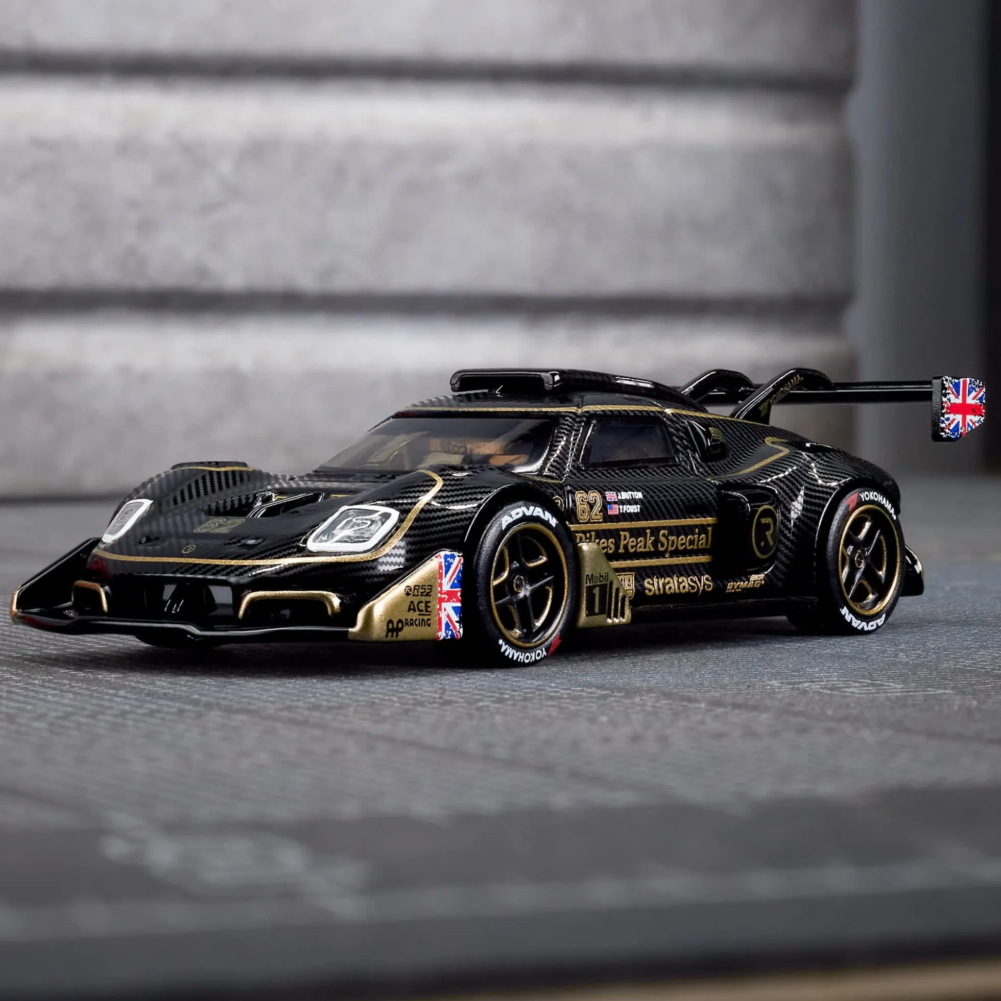 Hot Wheels Elite 64 Radford Type 62-2 Pikes Peak