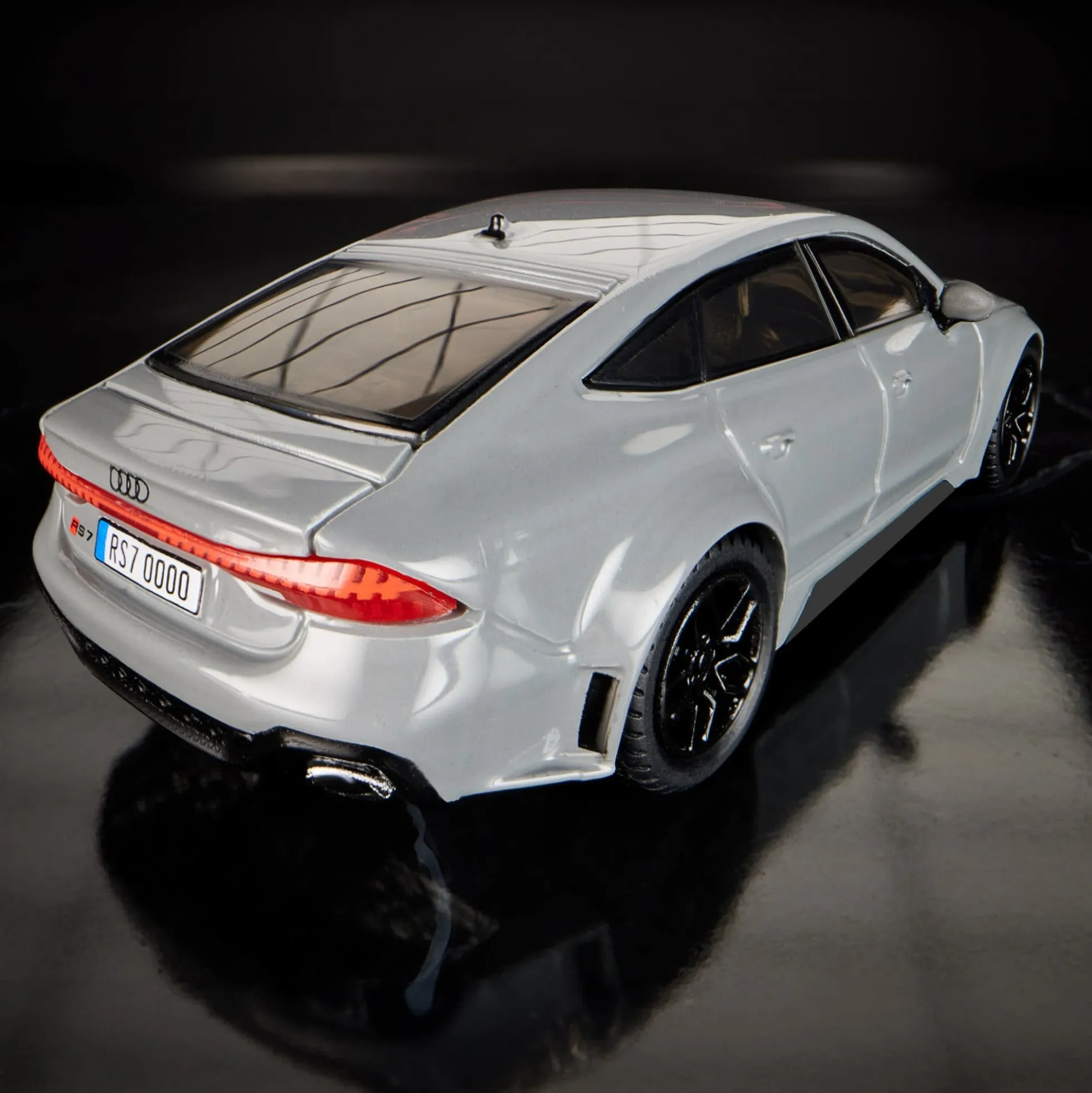 Hot Wheels Elite 64 Series '21 Audi RS 7 Sportback