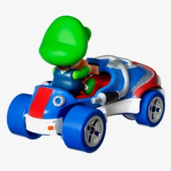 HOT WHEELS MARIOKART, 4 Pack with 1 Exclusive Kart
