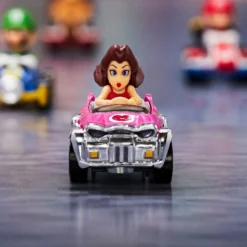 Hot Wheels Mario Kart Pauline Vehicle
