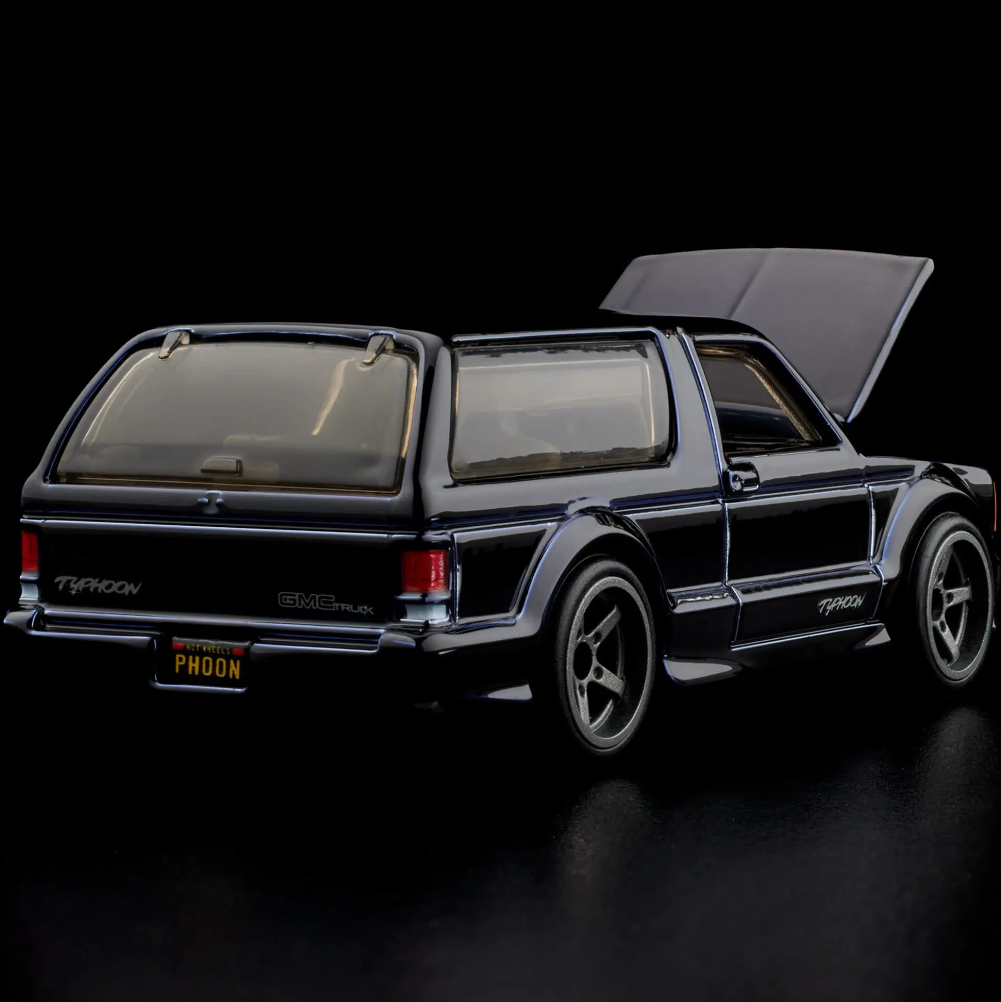 Hot Wheels RLC Exclusive 1992 GMC Typhoon