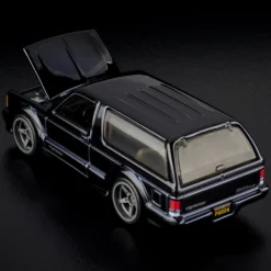 Hot Wheels RLC Exclusive 1992 GMC Typhoon
