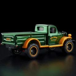 Hot Wheels RLC Exclusive Holiday 1952 Dodge Power-Wagon