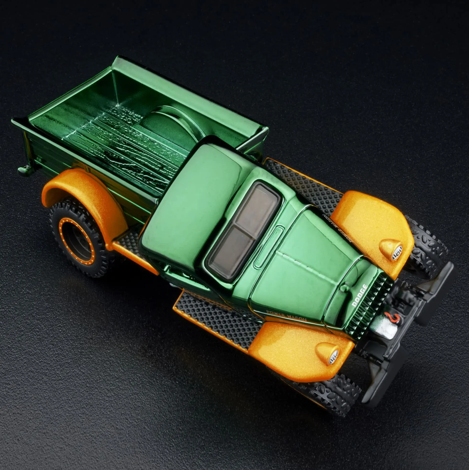 Hot Wheels RLC Exclusive Holiday 1952 Dodge Power-Wagon