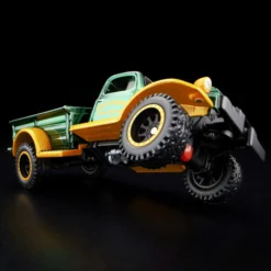 Hot Wheels RLC Exclusive Holiday 1952 Dodge Power-Wagon
