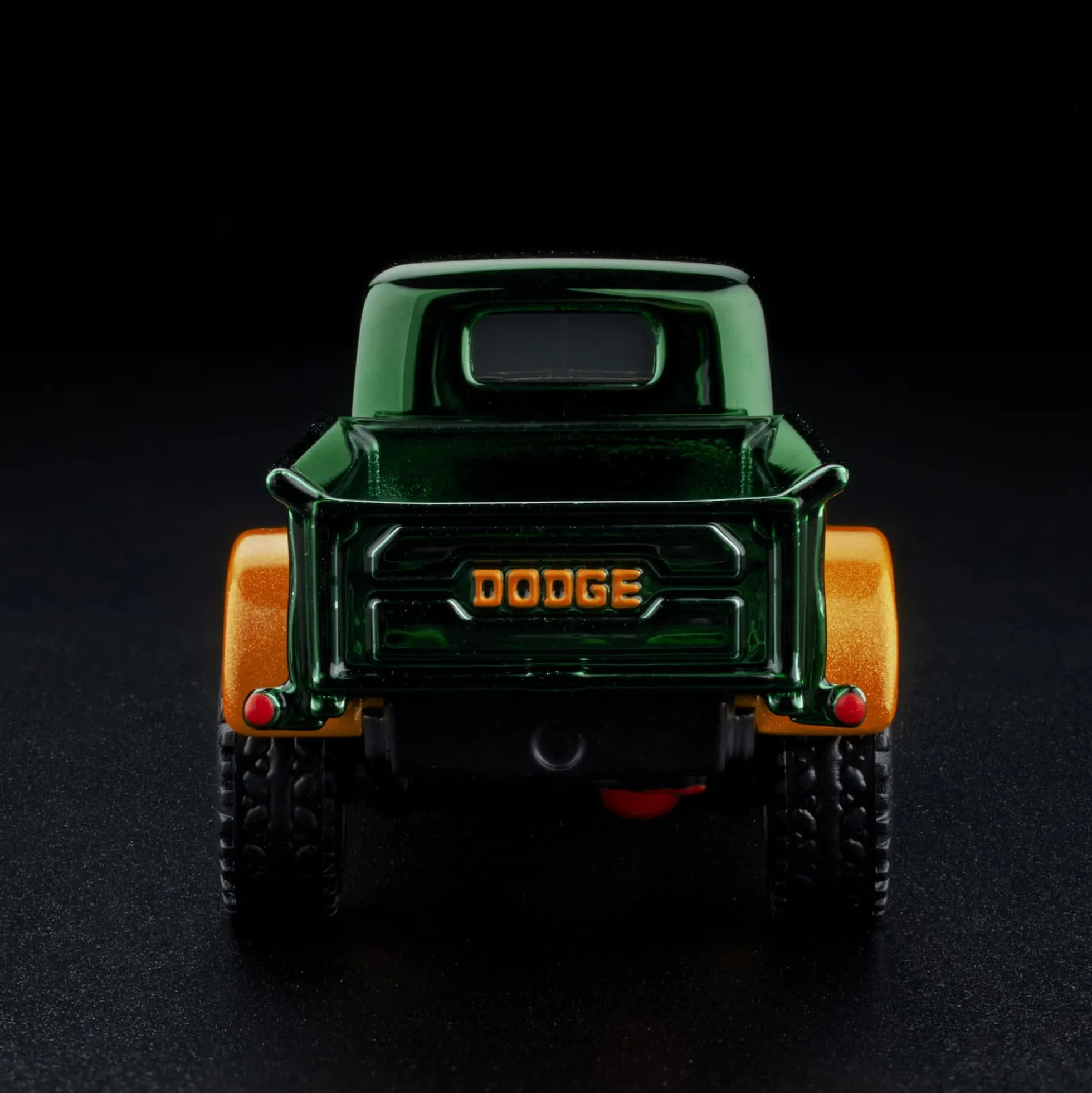 Hot Wheels RLC Exclusive Holiday 1952 Dodge Power-Wagon