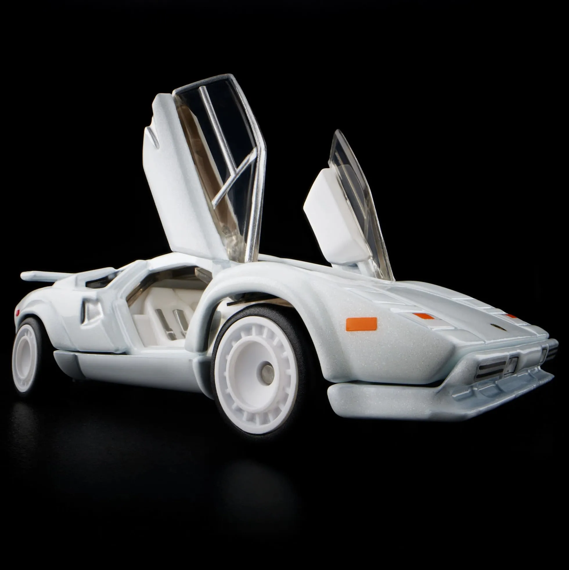Hot Wheels RLC Exclusive 1982 Lamborghini Countach LP 500 S