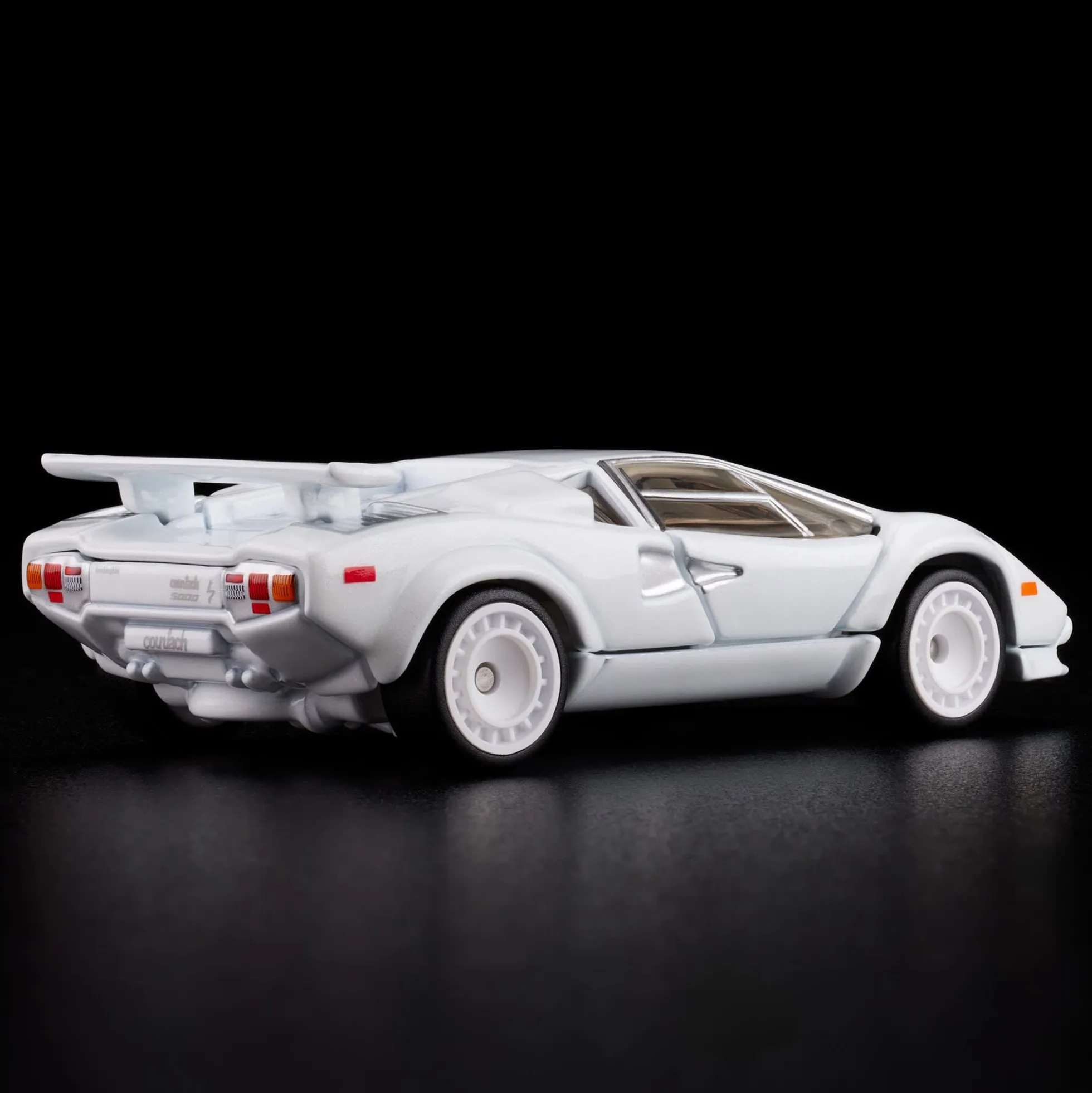 Hot Wheels RLC Exclusive 1982 Lamborghini Countach LP 500 S