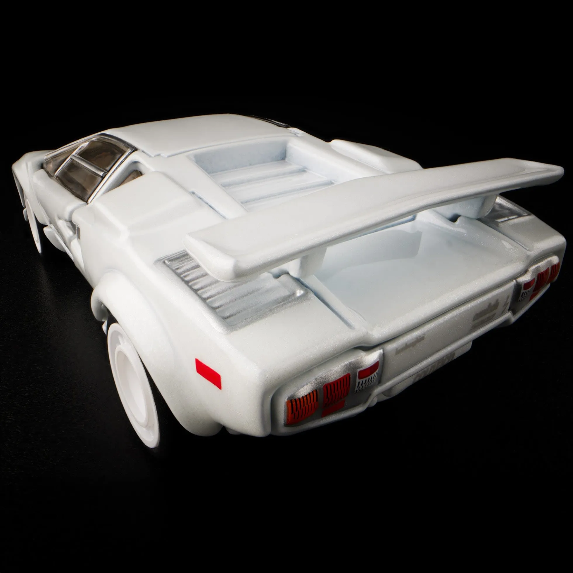 Hot Wheels RLC Exclusive 1982 Lamborghini Countach LP 500 S