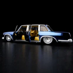 Hot Wheels RLC Exclusive 1964 Mercedes-Benz 600