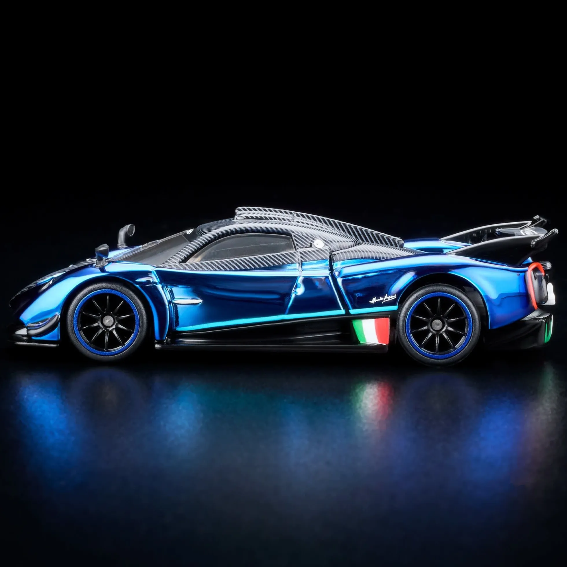 Hot Wheels RLC Exclusive 2021 Pagani Huayra R