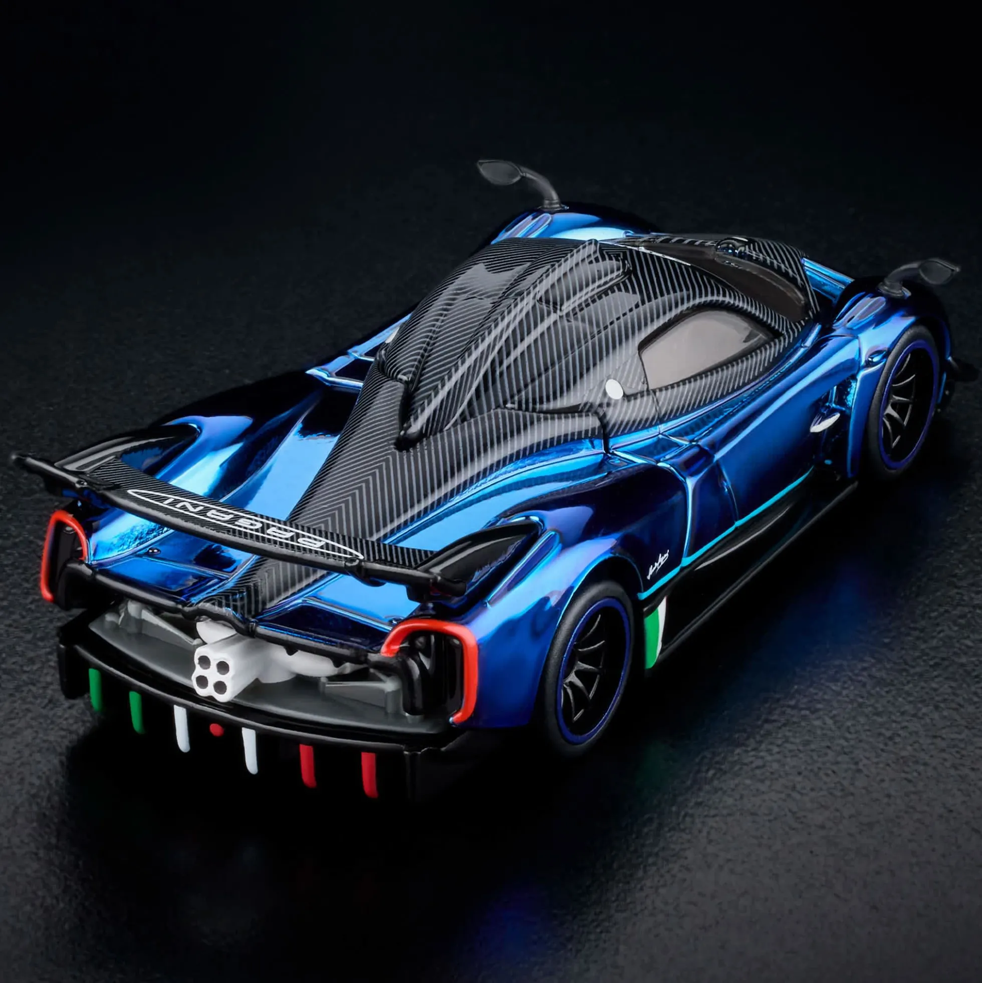 Hot Wheels RLC Exclusive 2021 Pagani Huayra R