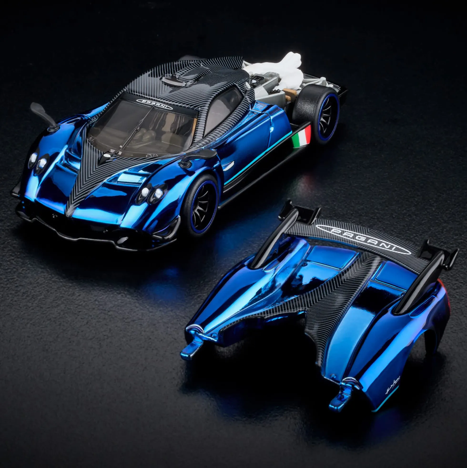 Hot Wheels RLC Exclusive 2021 Pagani Huayra R