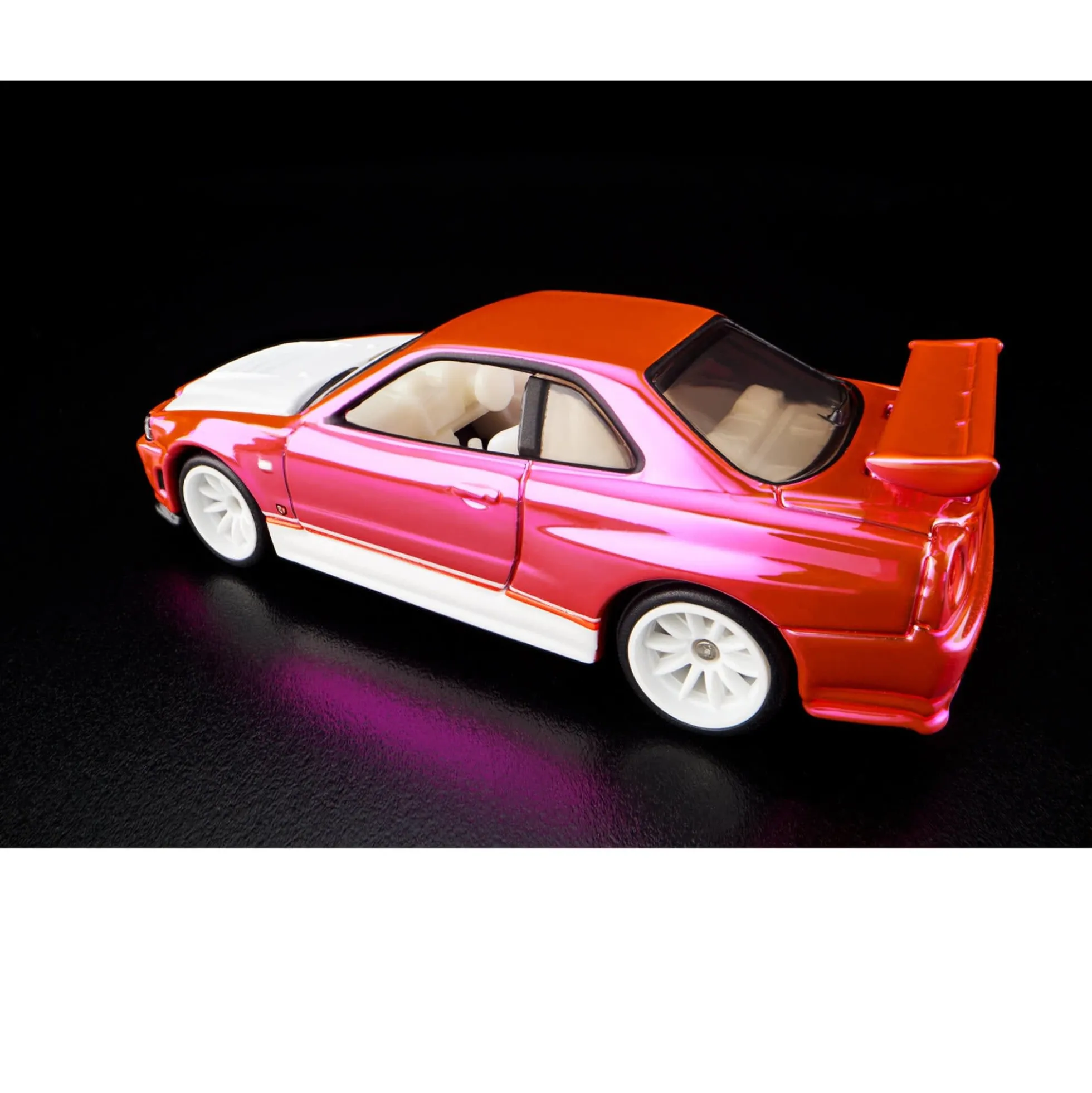 Hot Wheels RLC Exclusive Pink Editions Nissan Skyline GT-R