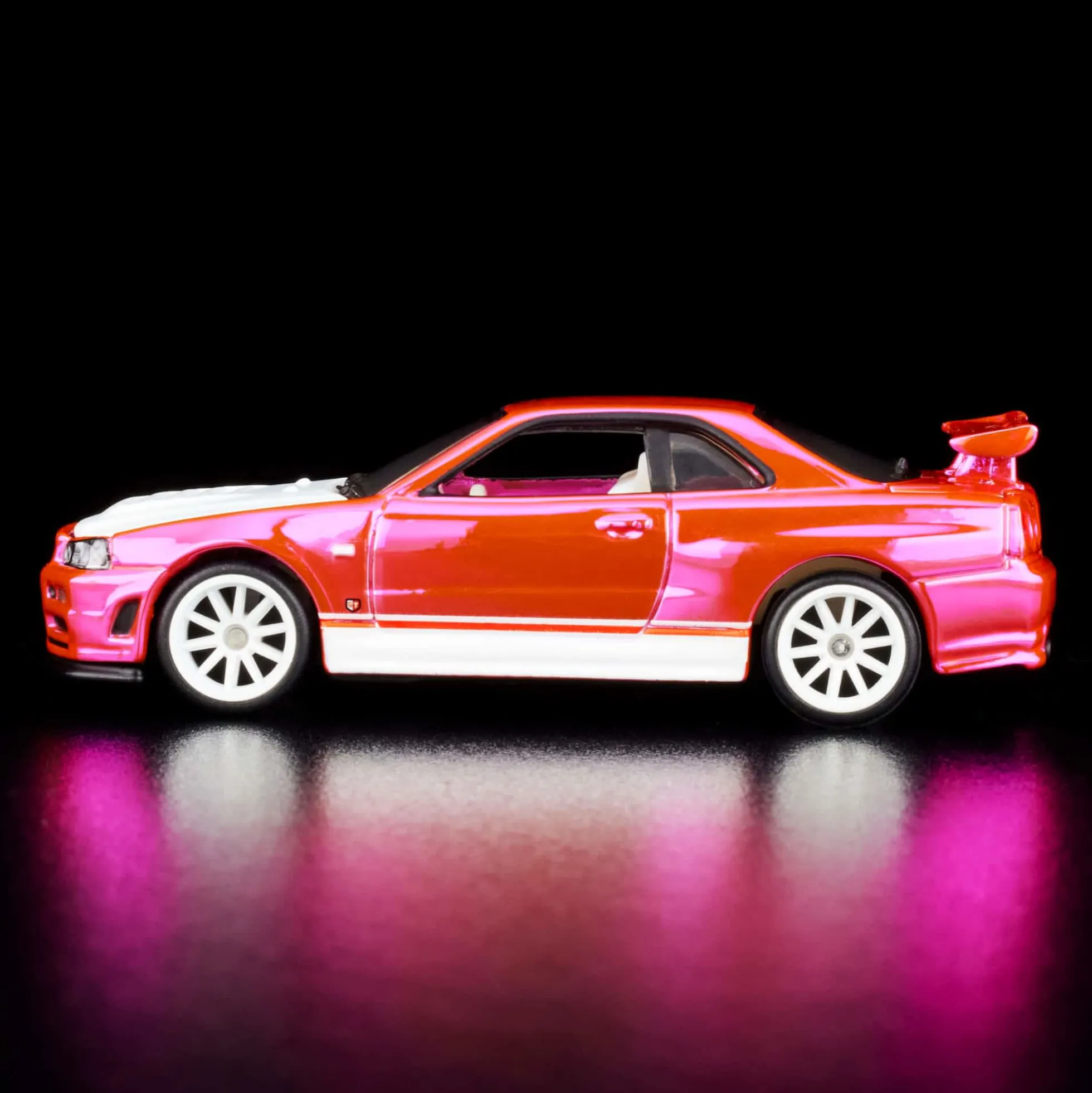 Hot Wheels RLC Exclusive Pink Editions Nissan Skyline GT-R